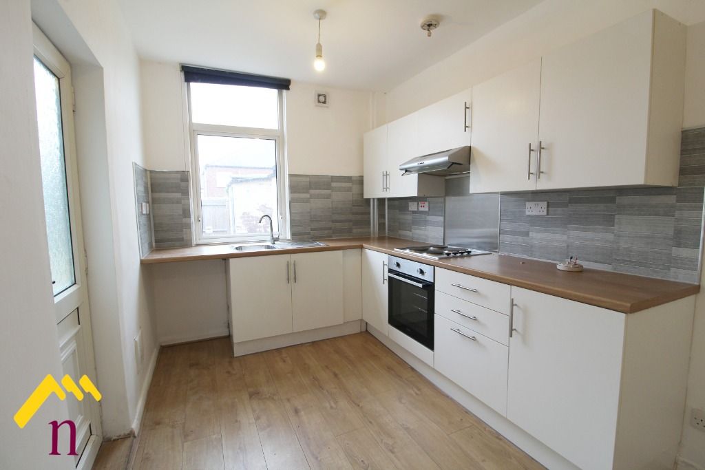 Property photo 2 of 9
