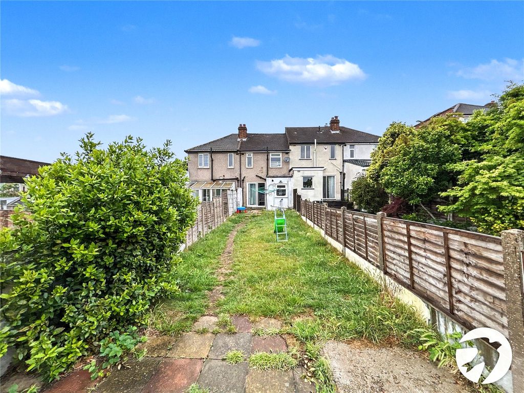 Property photo 2 of 18 Picture No. 05