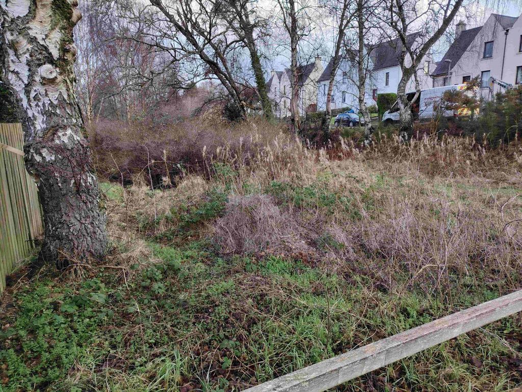 Property photo 3 of 11