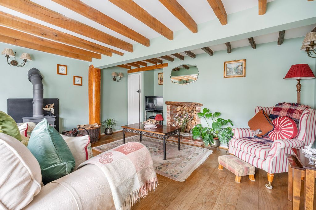 Property photo 2 of 30