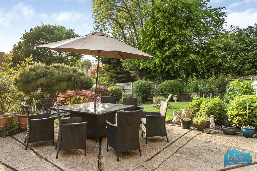 Property photo 1 of 19 Picture No. 06