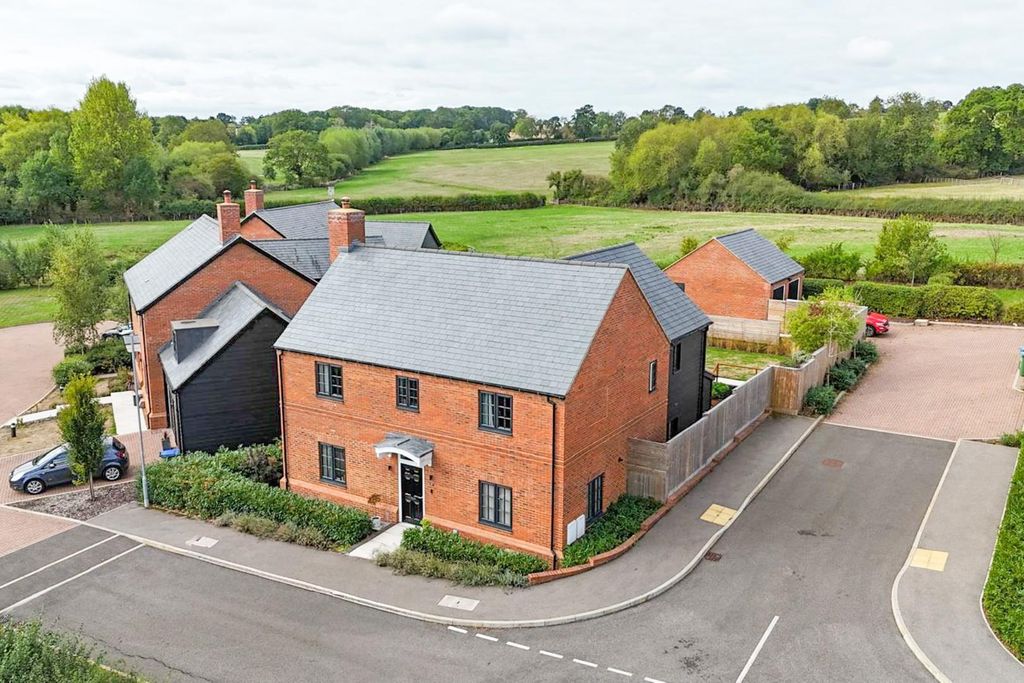 Property photo 1 of 33
