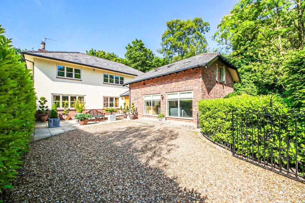 Property photo 1 of 69 4259891
