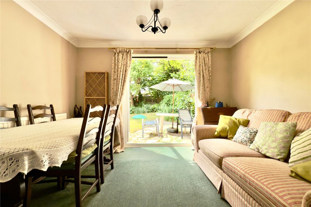 Property photo 3 of 28 Picture No. 04