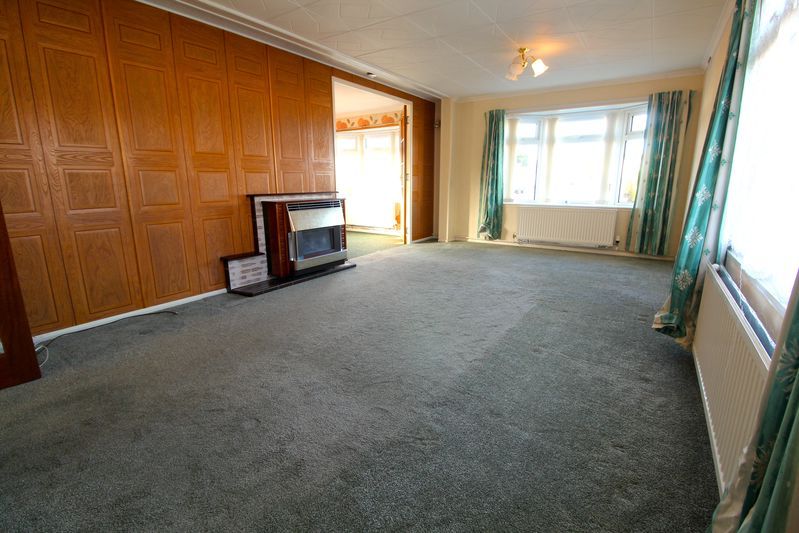 Property photo 2 of 10 Living Room