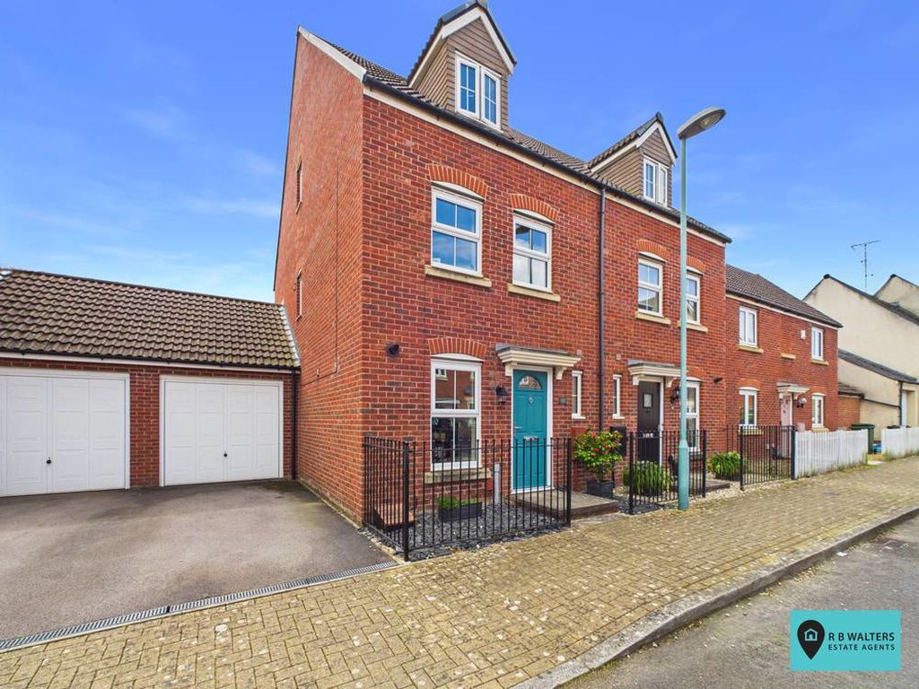 Property photo 1 of 20 Front External