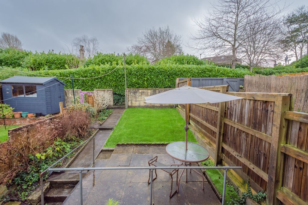 Property photo 2 of 14