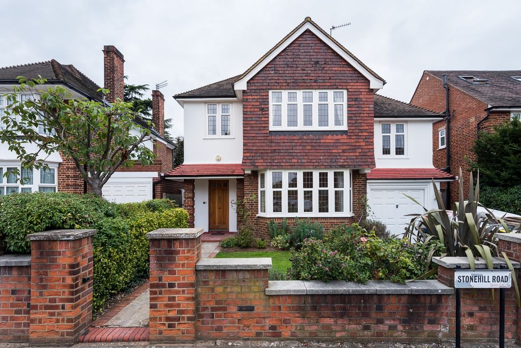 Property photo 1 of 10
