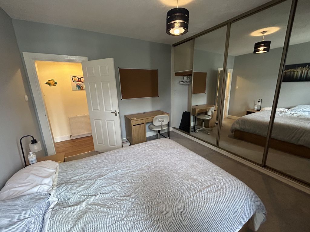 Property photo 3 of 11 Img_3501