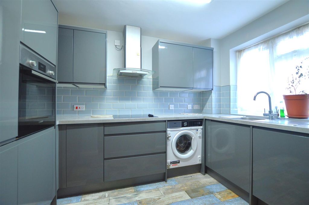 Property photo 2 of 8 Dsc_0009.Jpg