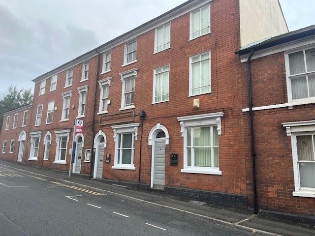 Property photo 1 of 2