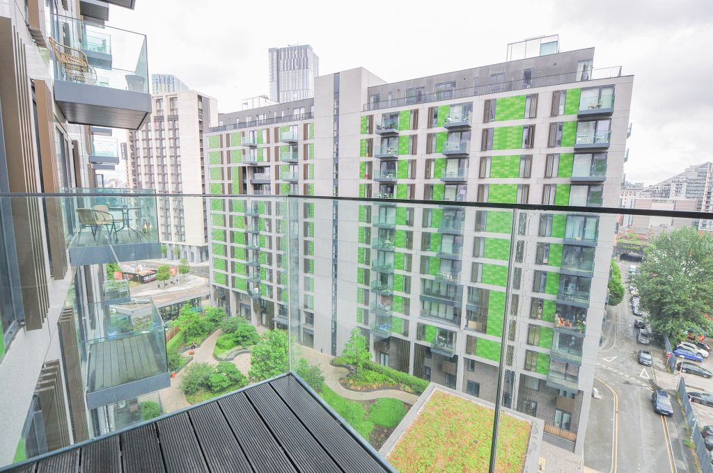 Property photo 2 of 22