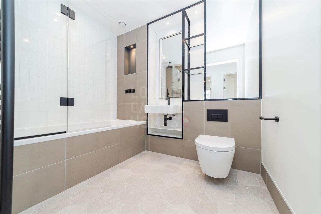 Property photo 3 of 10 2Sep9584.Jpg