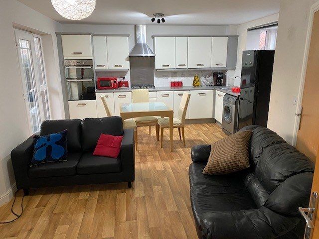 Property photo 2 of 13 Gallery