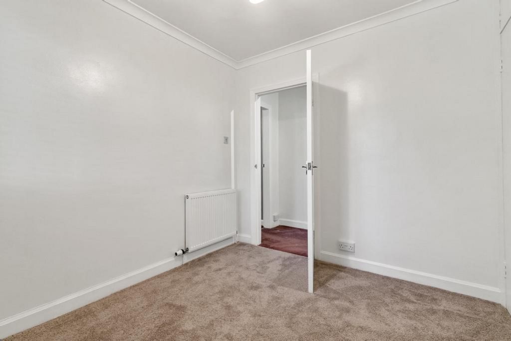 Additional image 11 of 2 bed flat for saleAlexander Avenue, Eaglesham G76