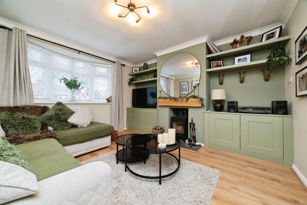 Property photo 2 of 18