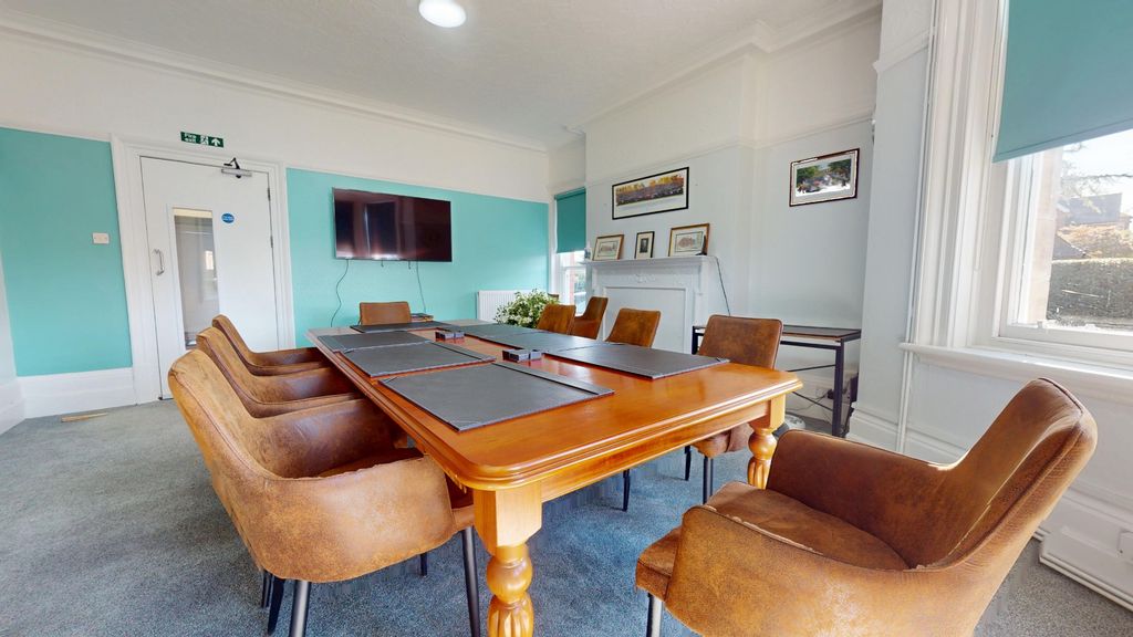 Property photo 3 of 27 4563974