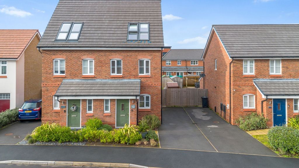 Property photo 1 of 22