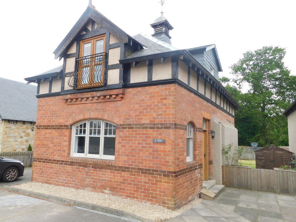 Property photo 2 of 9 External Drive