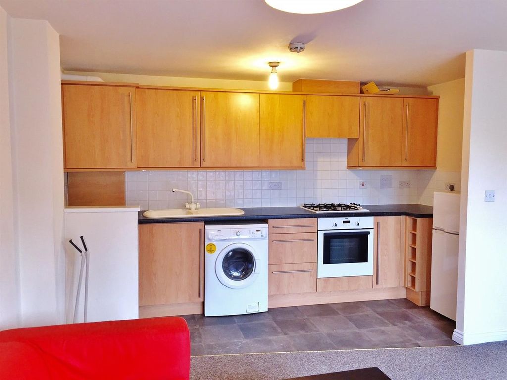 Property photo 3 of 9