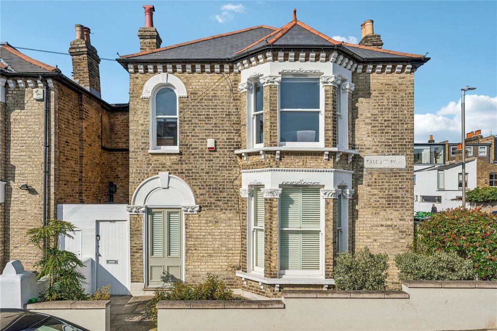 Property photo 1 of 10 Picture No. 13