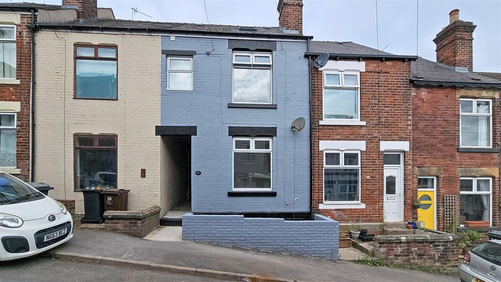 Property photo 1 of 15 Front