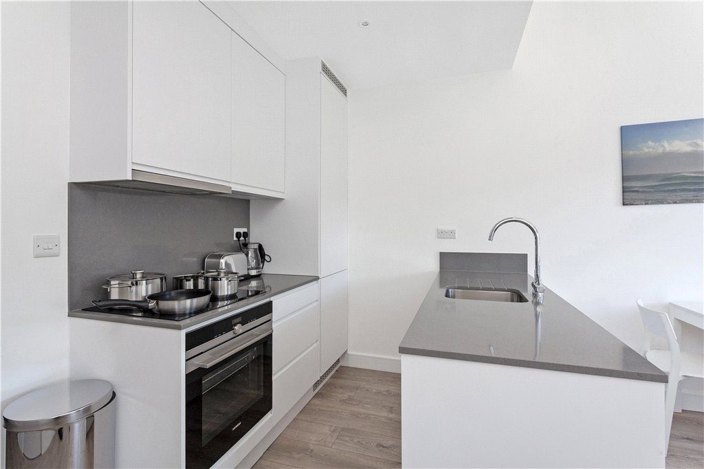 Property photo 2 of 10 Kitchen/Living Room