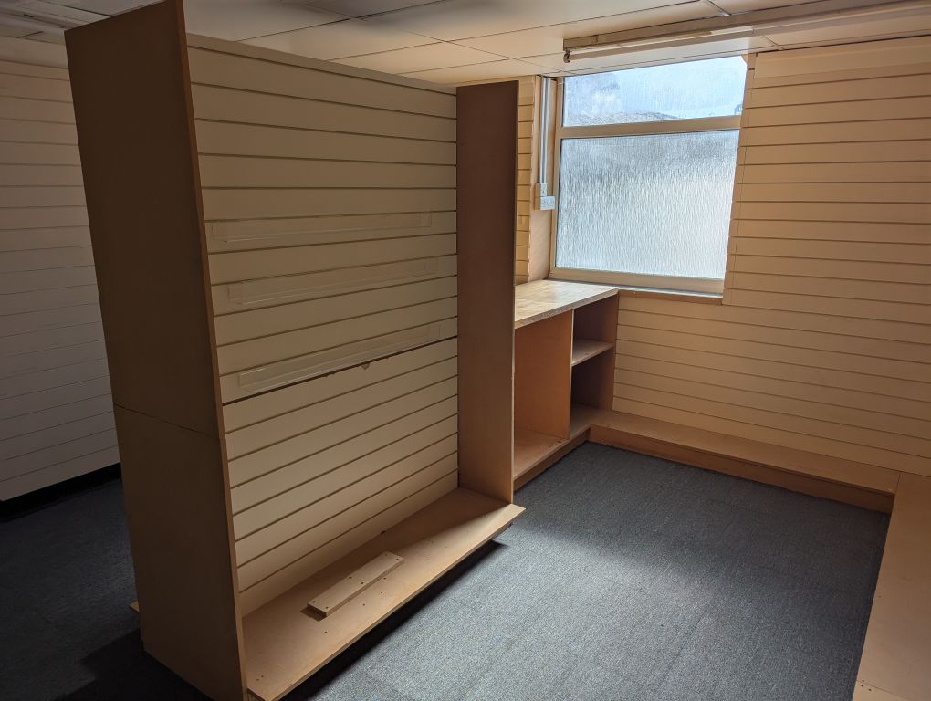 Property photo 2 of 5