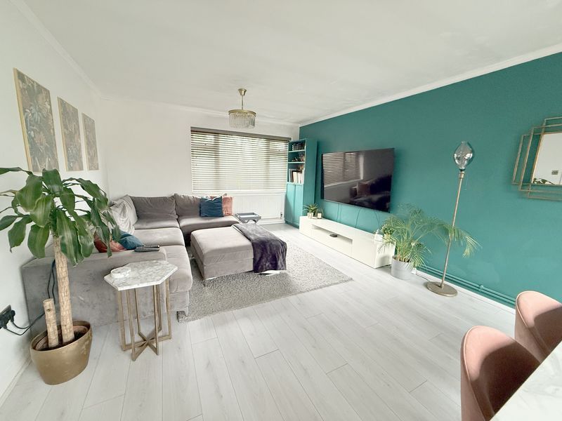 Property photo 2 of 15 Photo 13