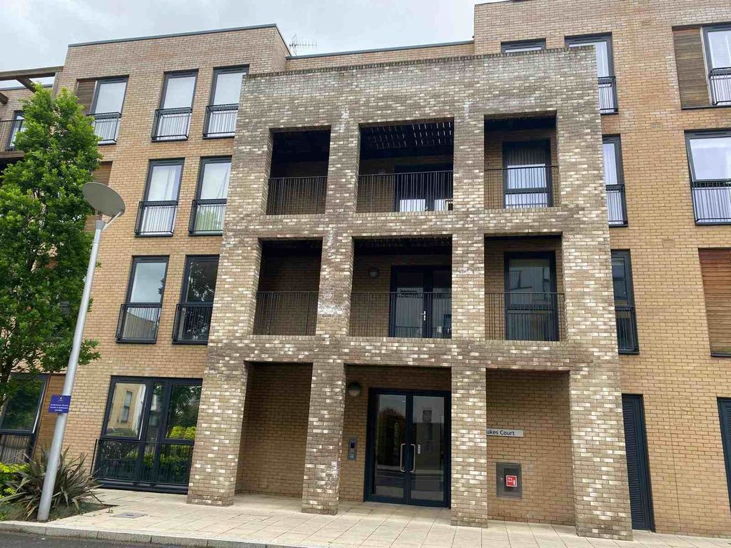 Property photo 2 of 14