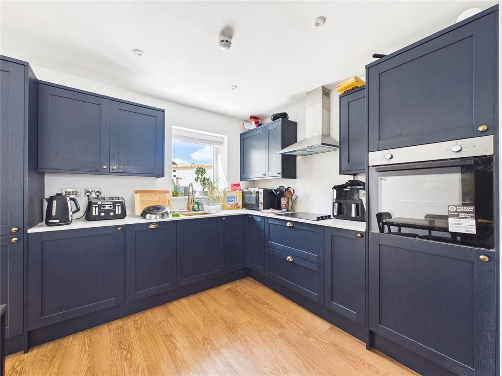 Property photo 3 of 17 Picture No. 15