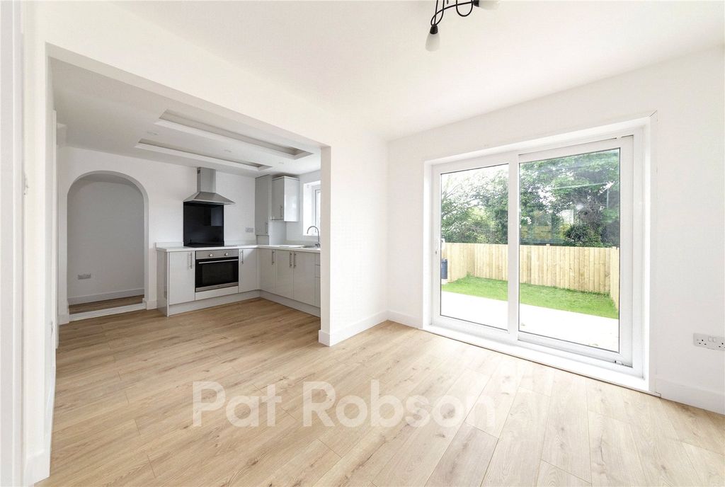 Property photo 2 of 13 Picture No. 08