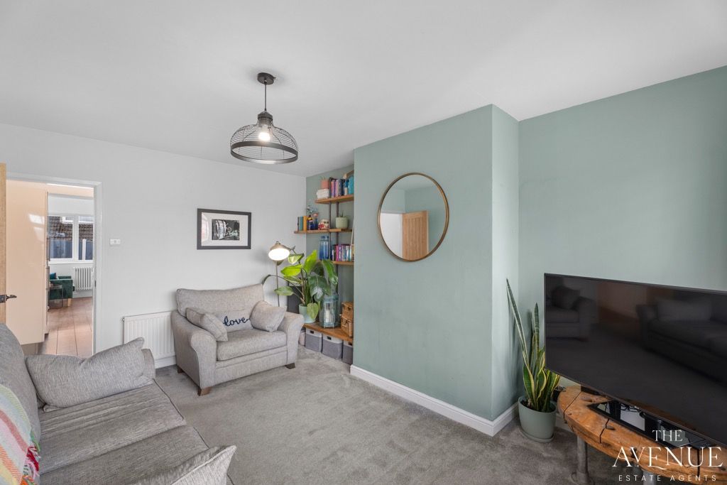 Property photo 2 of 34 5143453