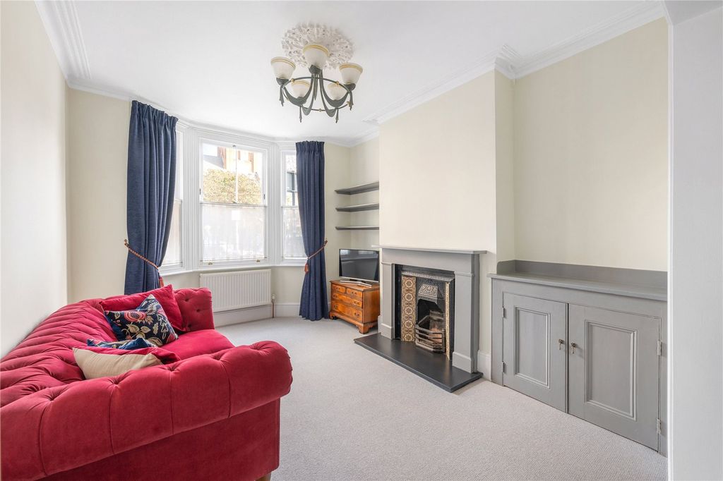 Property photo 2 of 20 Picture No. 12