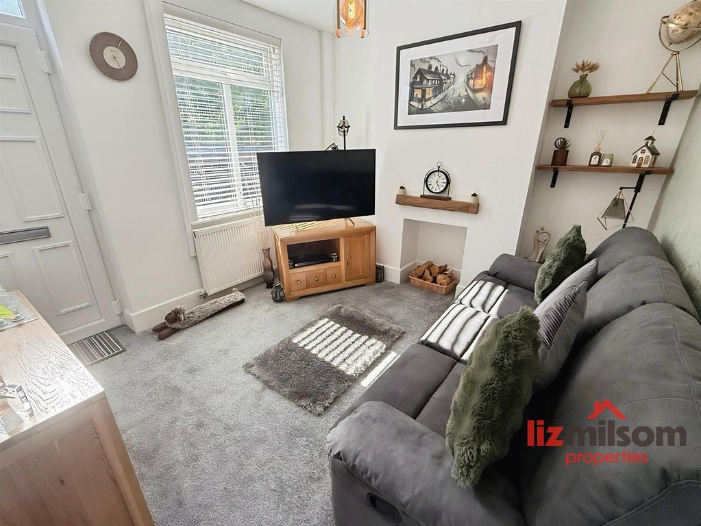 Property photo 2 of 16 744Fc769-Img_0084.Jpg