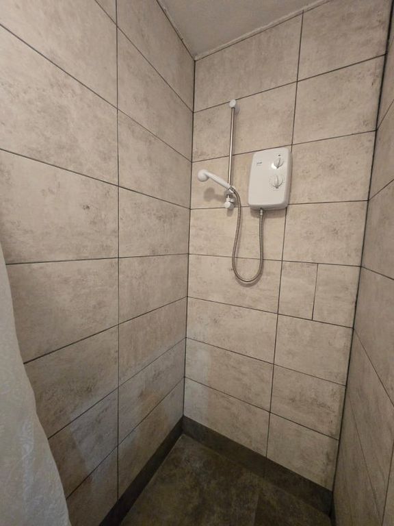 Property photo 3 of 4 95079296