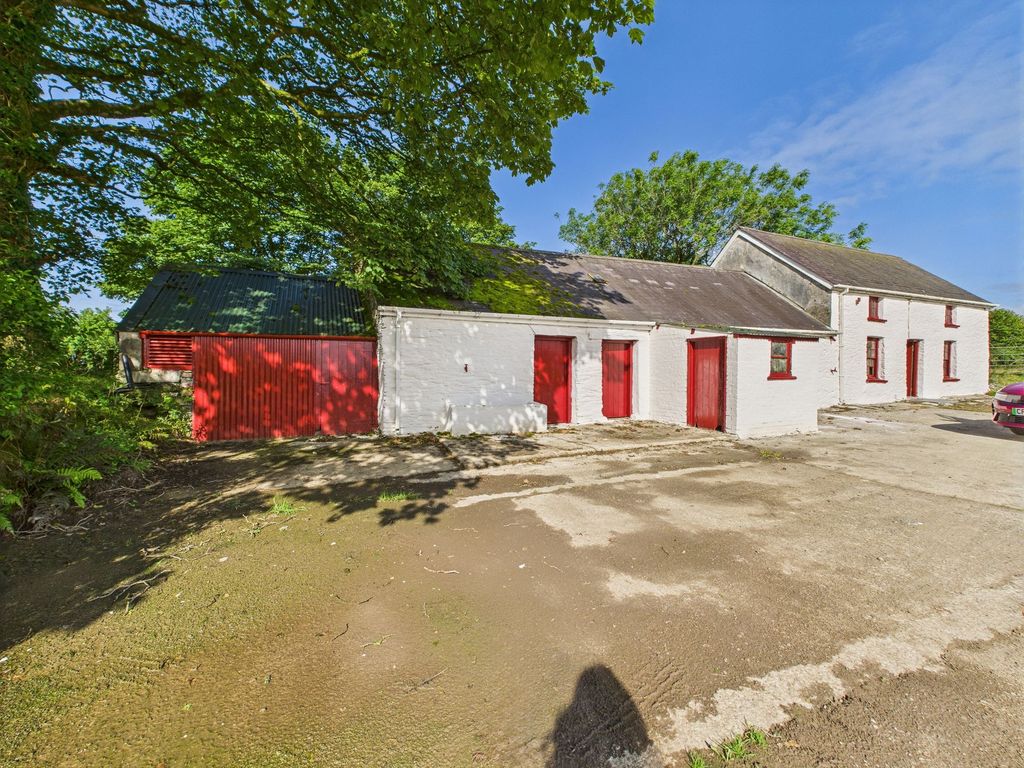 Property photo 1 of 11