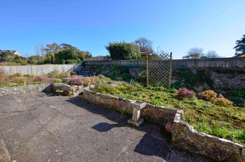 Property photo 2 of 11 Photo 8