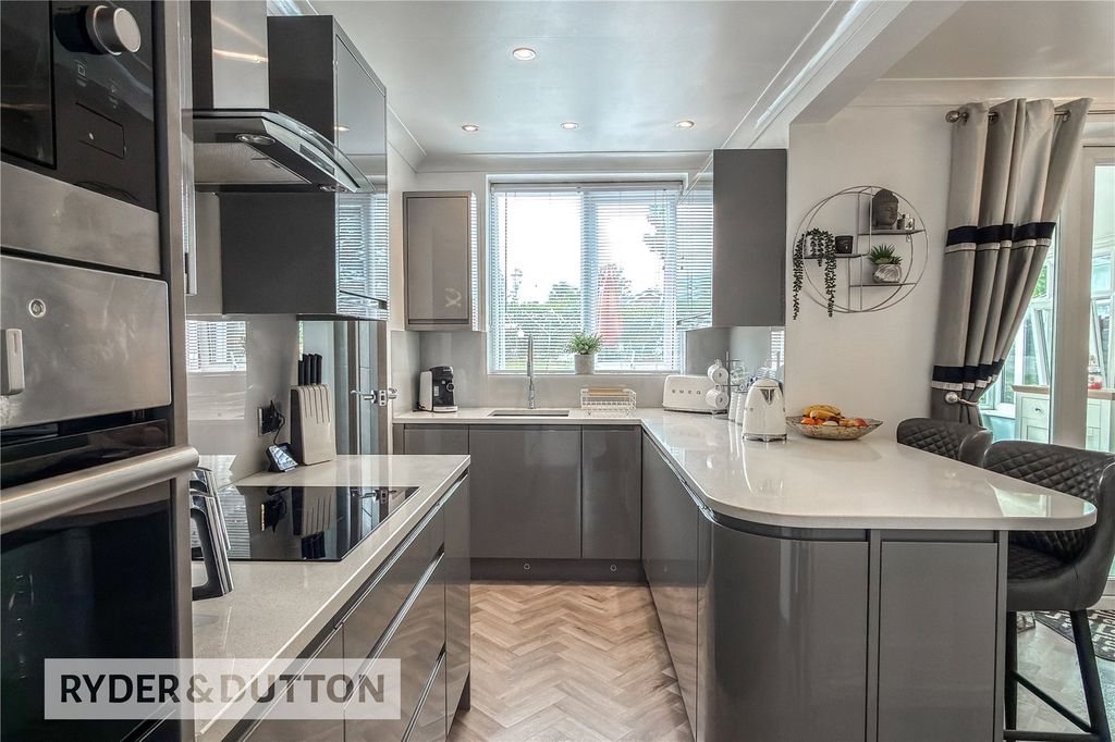 Property photo 2 of 22 Kitchn