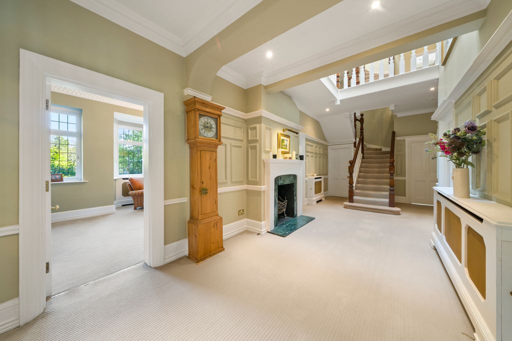 Additional image 4 of 10 bed property for saleChauntry Road, Bray, Maidenhead SL6