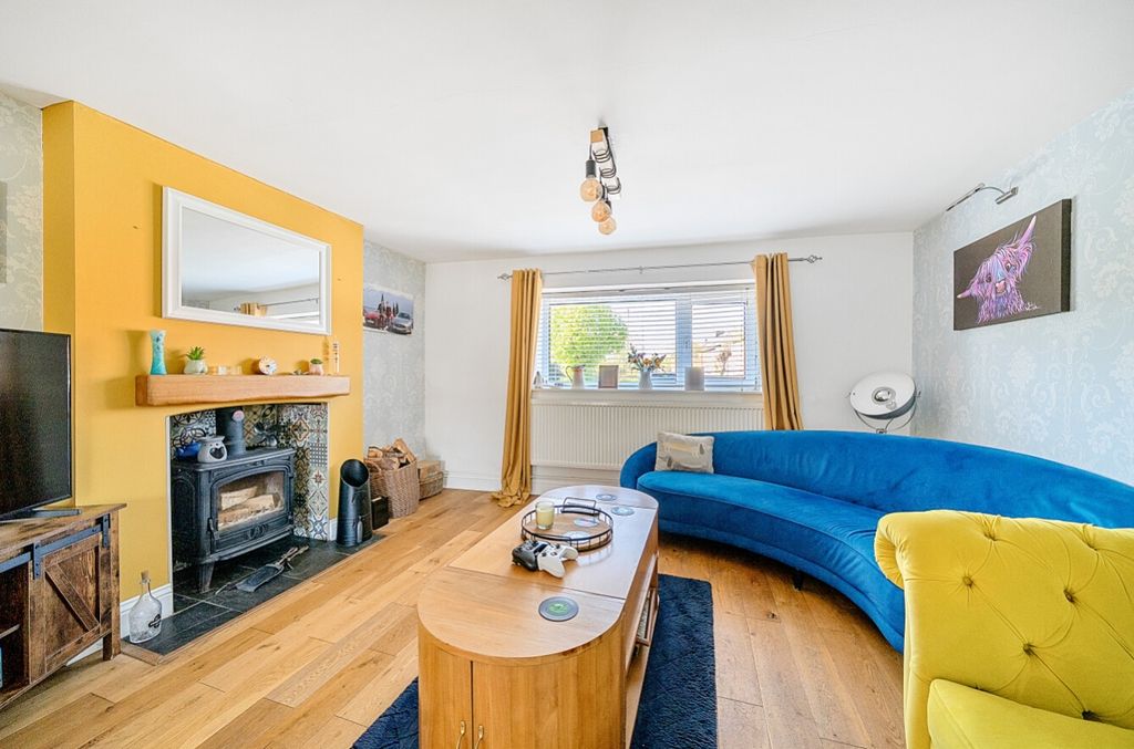 Property photo 2 of 19 1278003 (3)