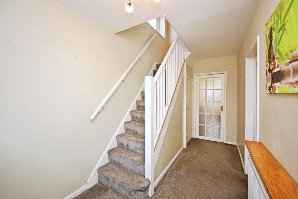 Property photo 2 of 30