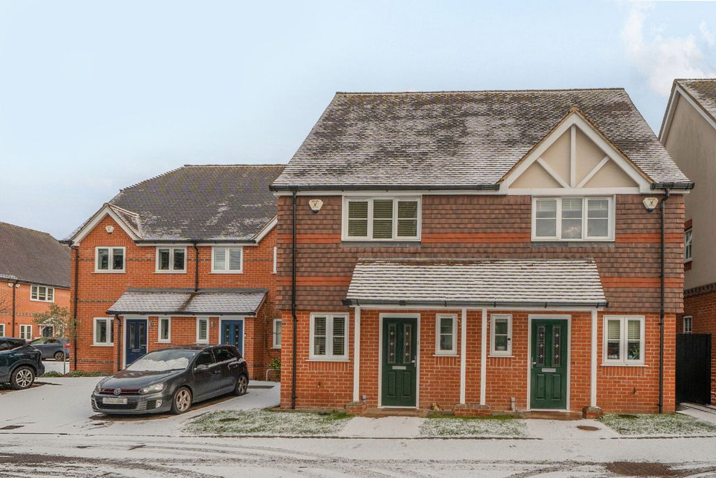 Property photo 1 of 19 1394859-23-695d01...