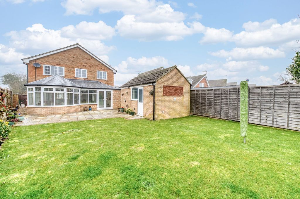 Property photo 3 of 18