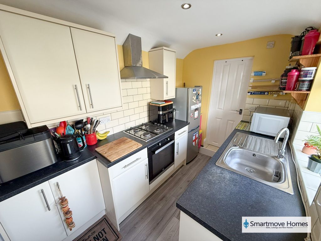 Property photo 3 of 19 Img_3986