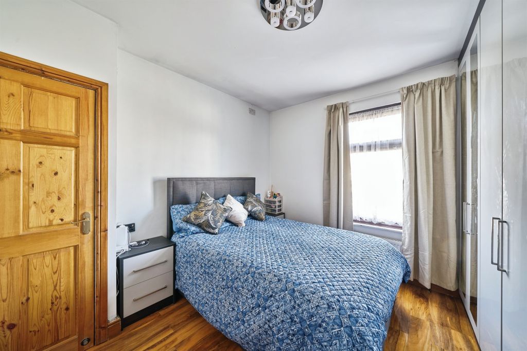 Property photo 3 of 20