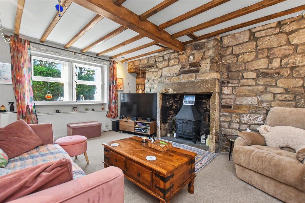 Property photo 3 of 24 Picture No. 22