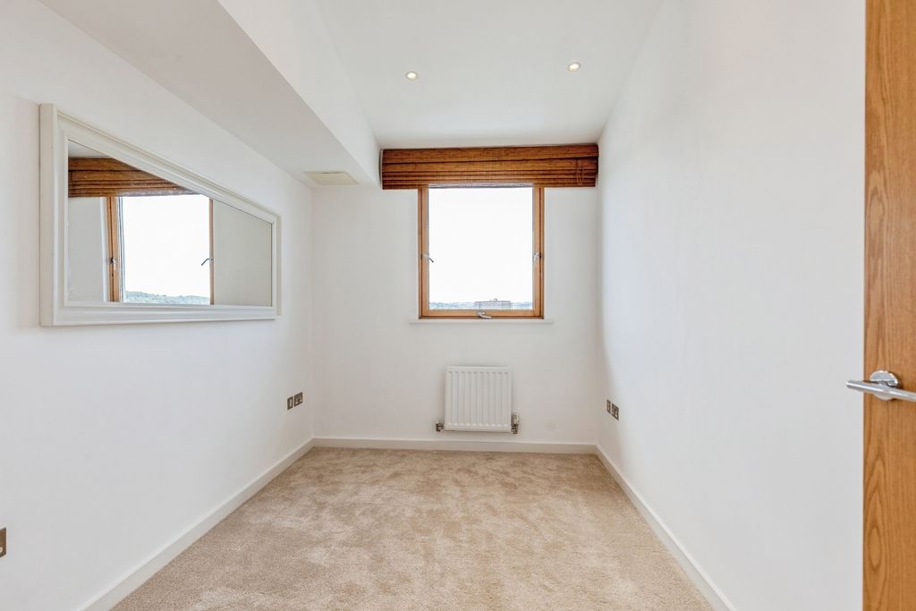 Property photo 3 of 13 Photo