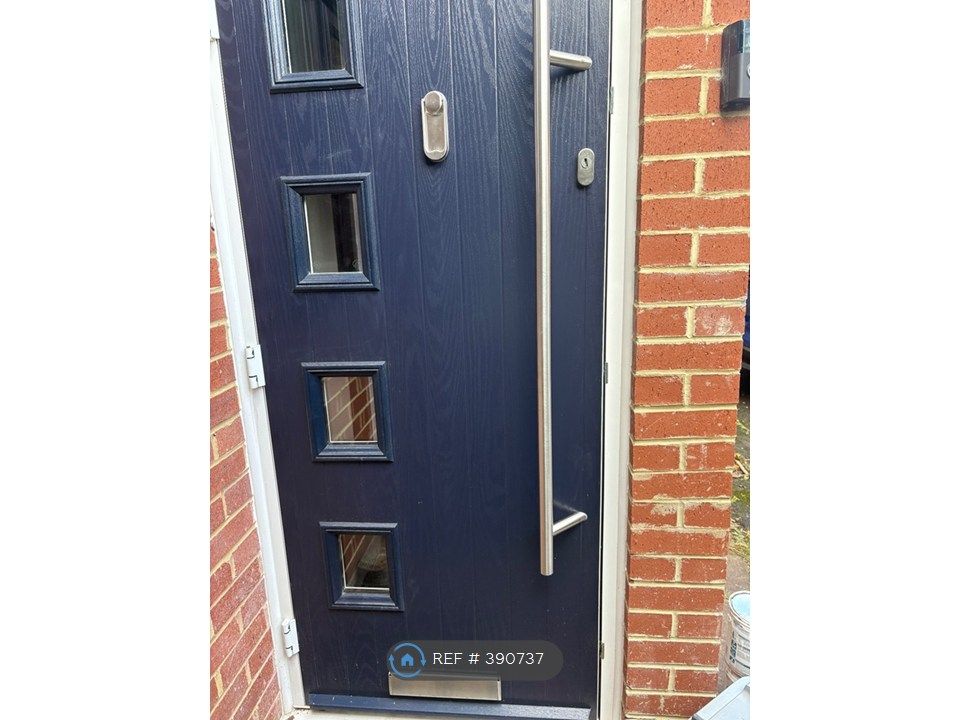 Property photo 2 of 26 Door To Porch