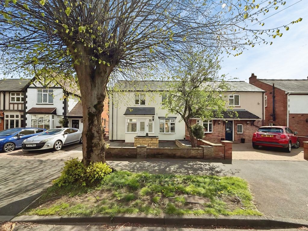 Property photo 1 of 20 Photo 2